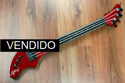 Ashbory (rojo)